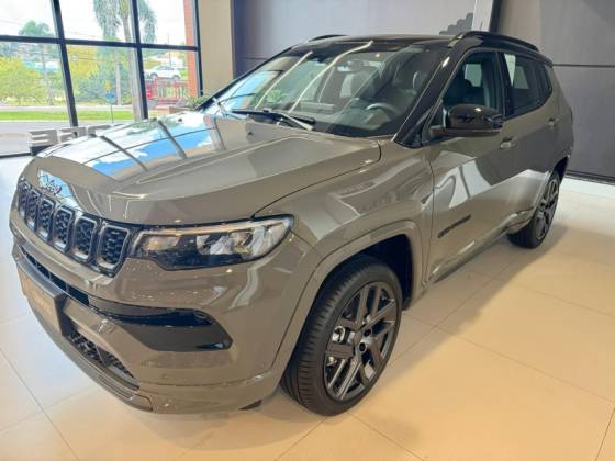 JEEP COMPASS 1.3 T270 TURBO FLEX S AT6 JEEP COMPASS 1.3 T270 TURBO FLEX S AT6